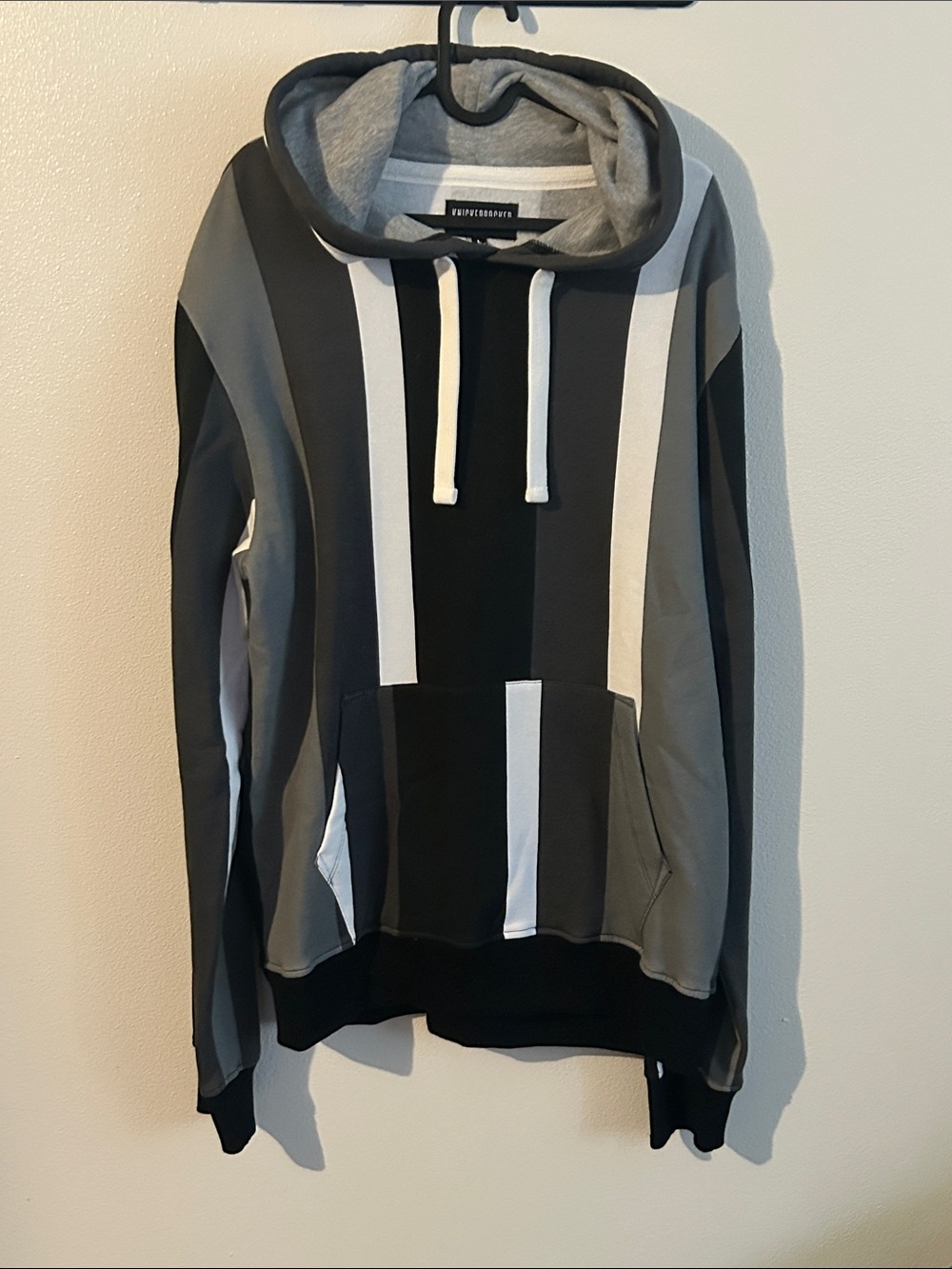 NWT Knickerbocker Vintage Styled Striped Hoodie Black/Gray/White:L